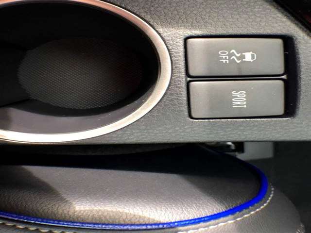 2017 Toyota Corolla SE 4dr Sedan CVT